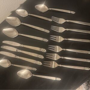 International Deluxe Norse Set